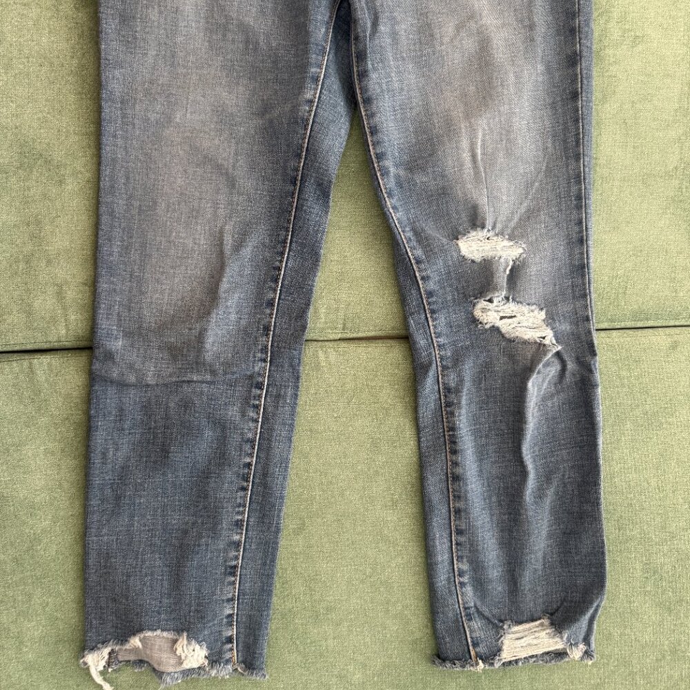 Levi's 724 High Rise Straight Crop - Picture 4 of 10